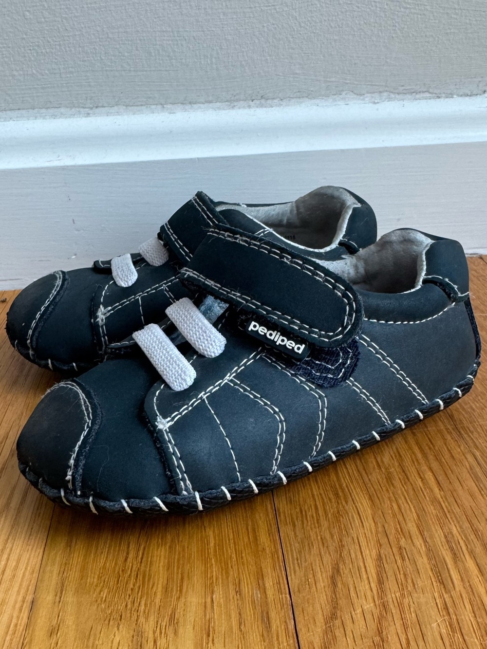 Pediped Originals Jake navy leather First Walker Sneakers- 12-18 months